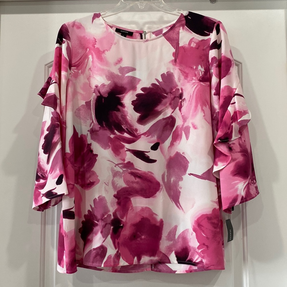 Pink Floral Ruffle Sleeve Blouse